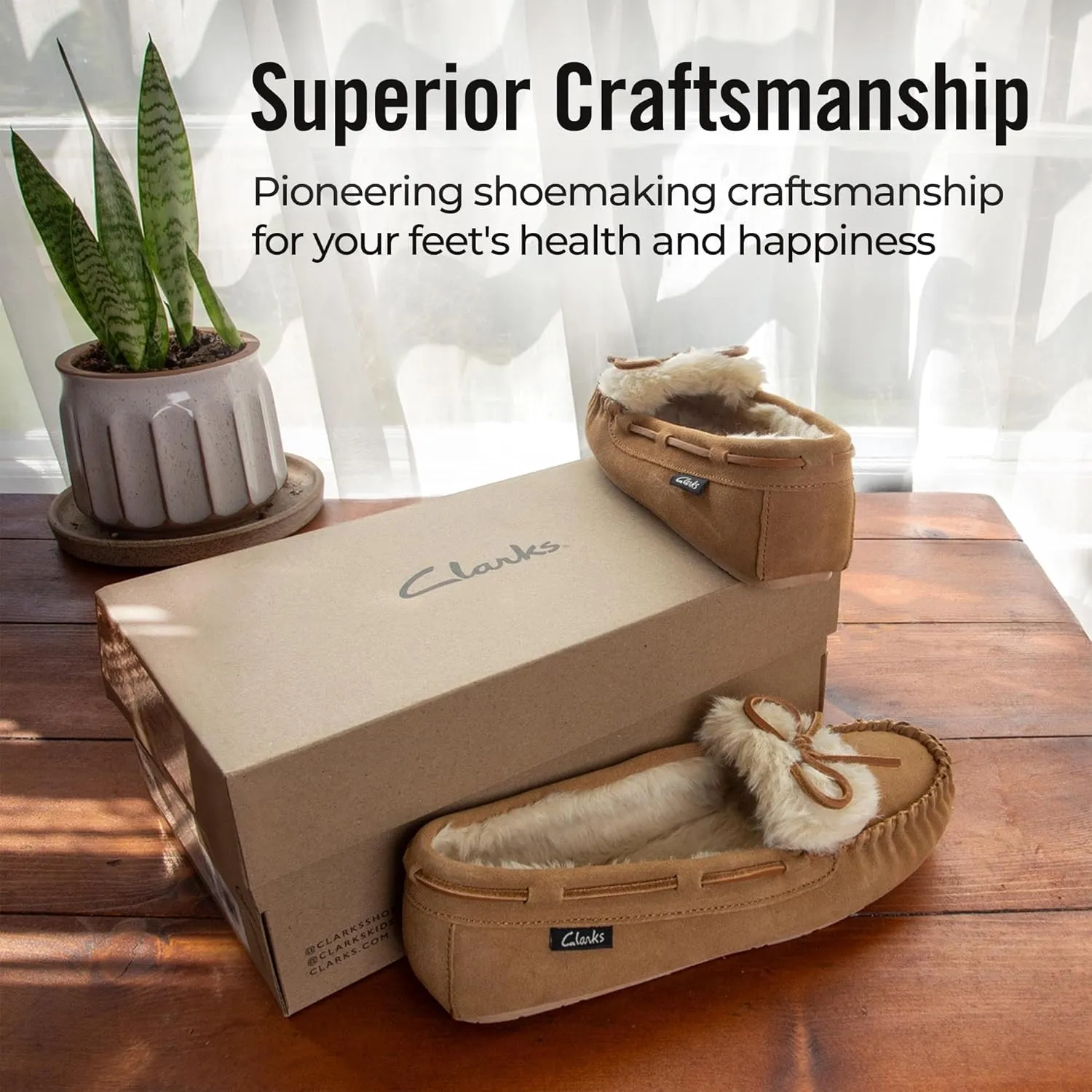 Clarks Women's, Suede Moccasin Slipper