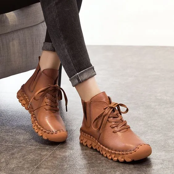Comfortable Solid Color Leather Boots