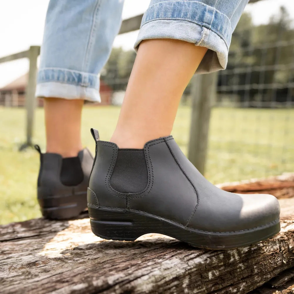 Dansko Frankie Black Oiled Boot (Women's)