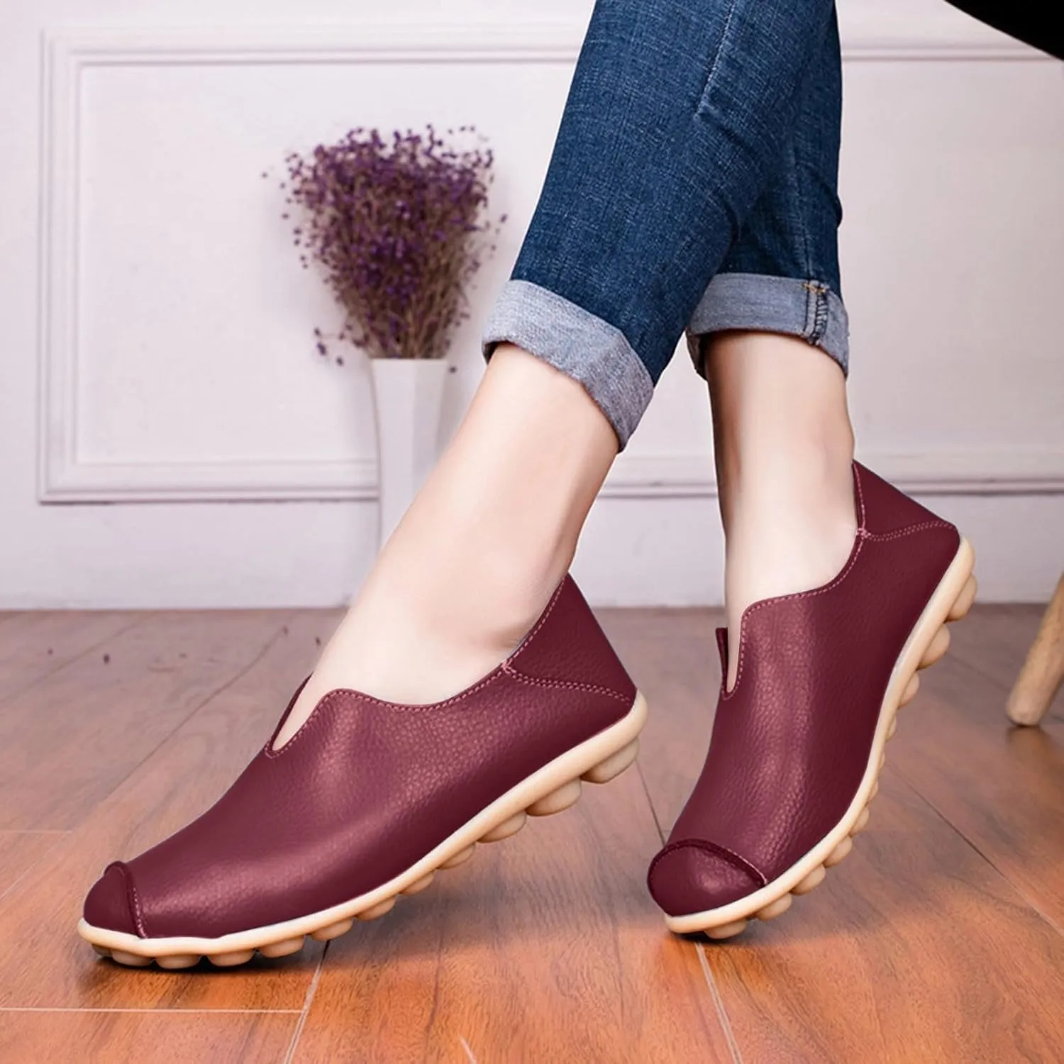 Flat Shoes for Women Comfortable Slip On Loafers Dressy Summer Closed Toe Flat Loafer Lightweight Comfort Walking Boat Shoe Fashion Casual Walking Nurse Shoes Non-Slip Loafer