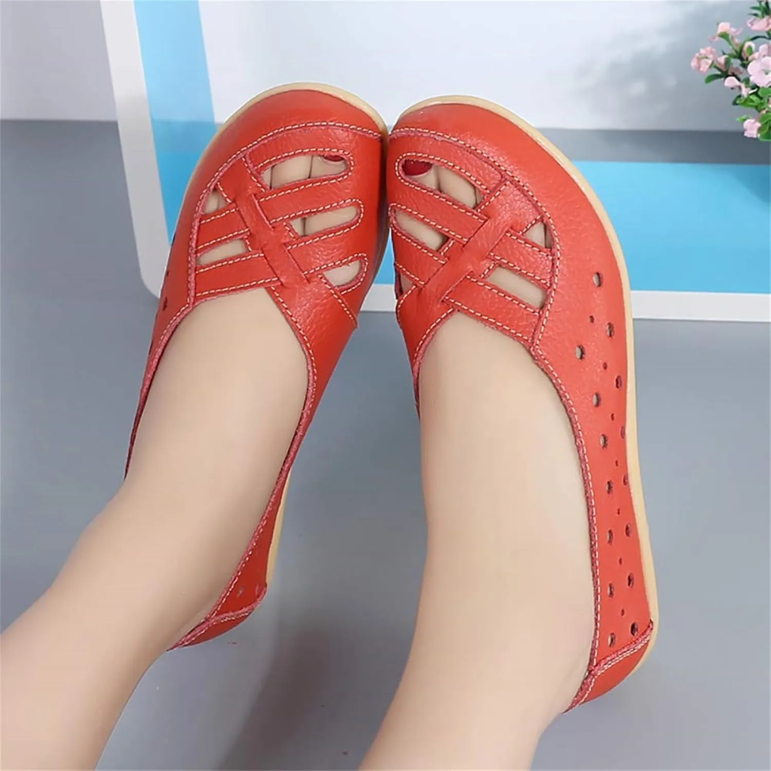 Flats for Women Comfort Loafers Breathable Closed Toe Sandals Leather Hollow Soft Summer Slip on Shoes Walking Office Driving Fashion Shoes