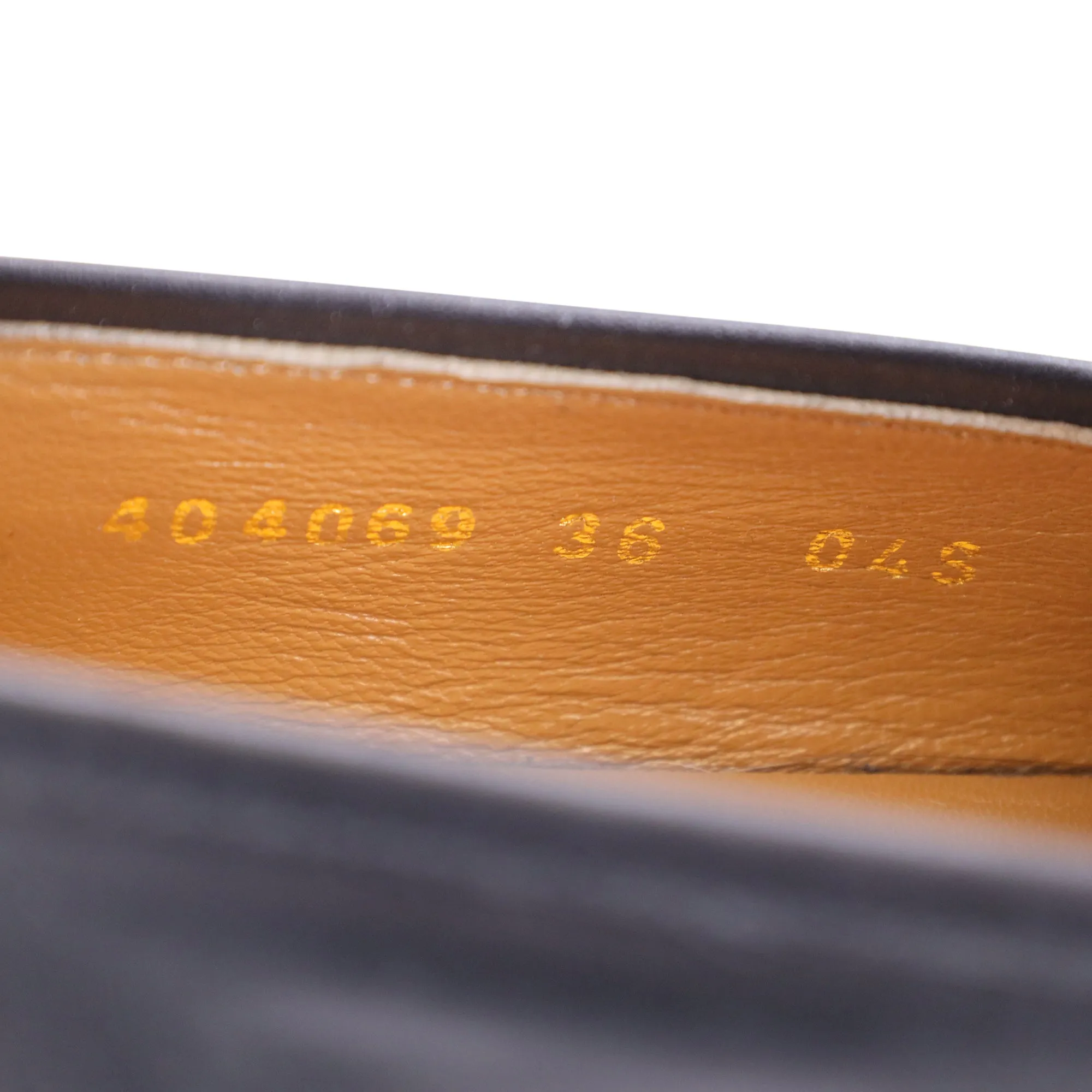 Gucci Jordaan Loafers in Black Leather