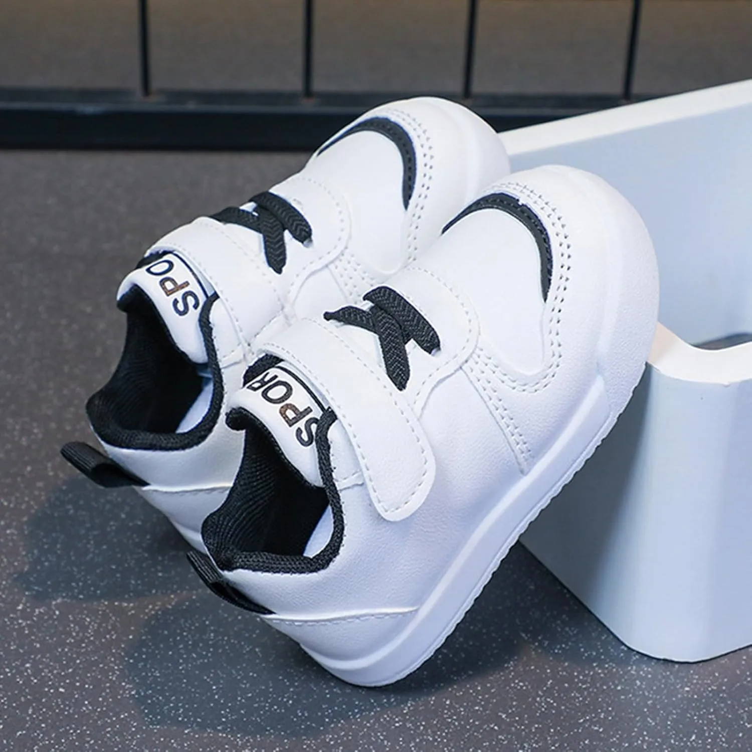 Infant Kids Sneakers School Running Loafers Lo Top Walking Tennis Casual Shoes Strap Athletic Sneakers for Children