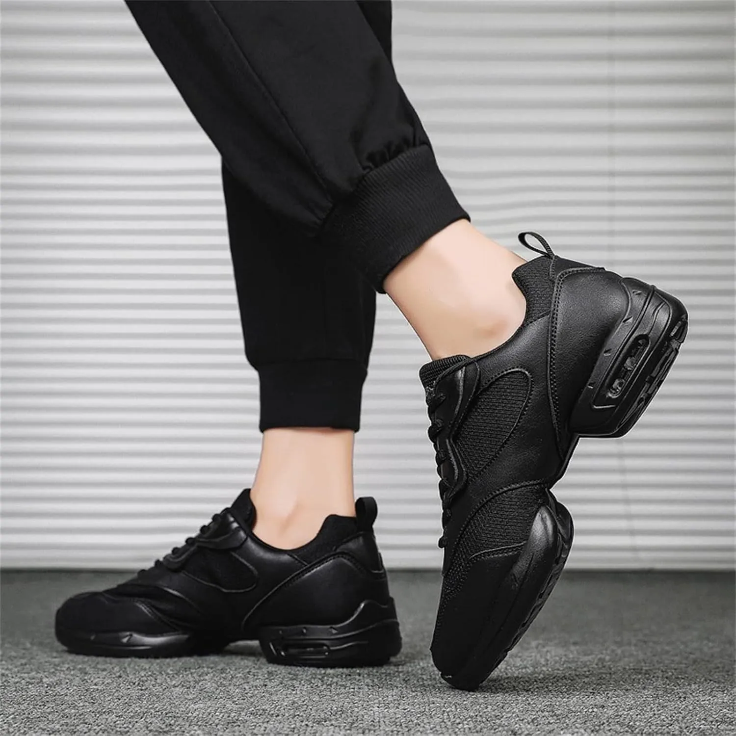 Men's Fashion Air Cushion Dance Shoes Sneakers Latin Jazz Ballroom Lace Up Dance Shoes Stylish Round Toe Platform Breathable Soft Bottom Outdoor Ballet Shoes for Men