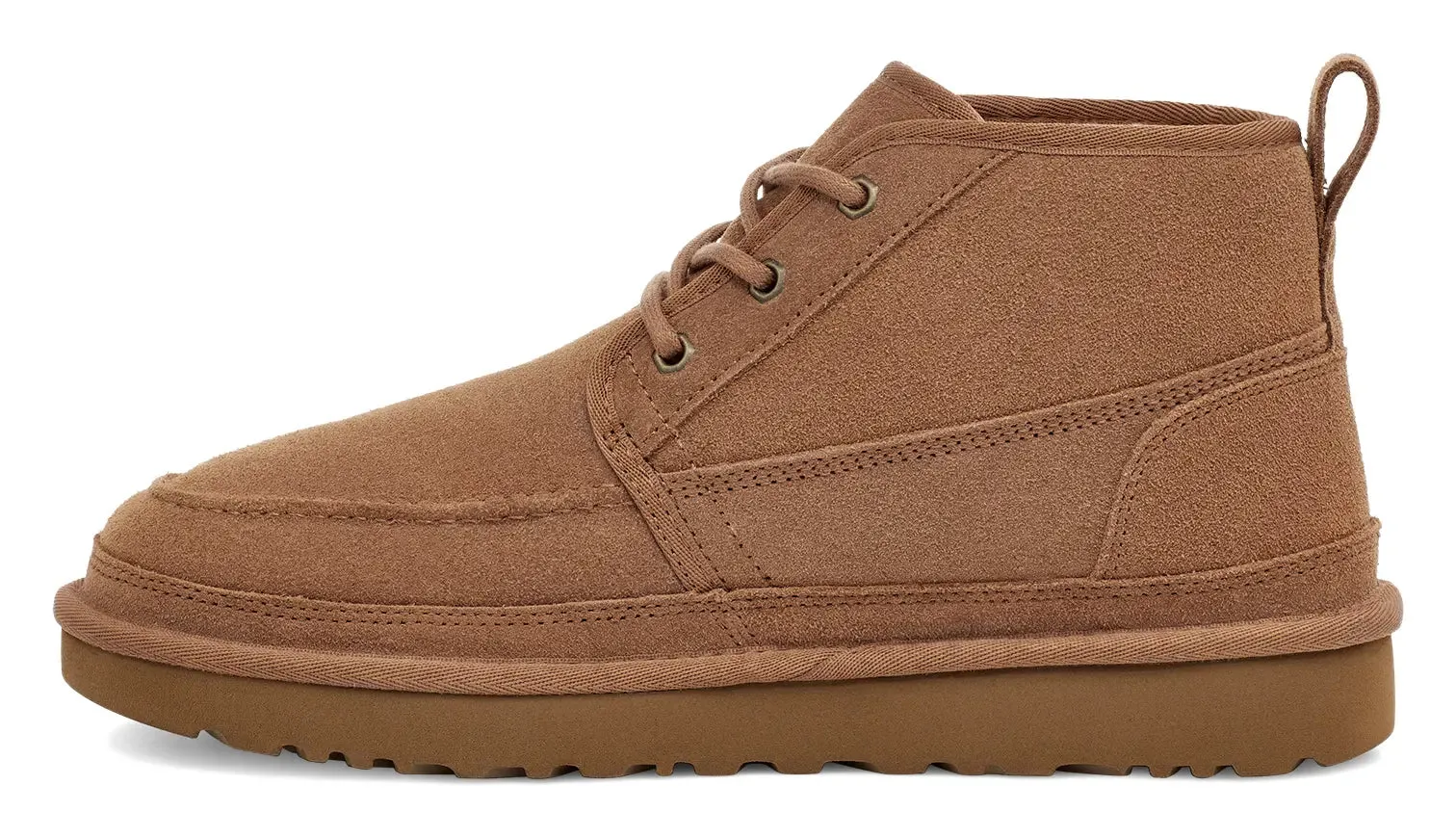 Mens UGG Neumel Moc  A Classic Chukka with Moccasin-Inspired Style