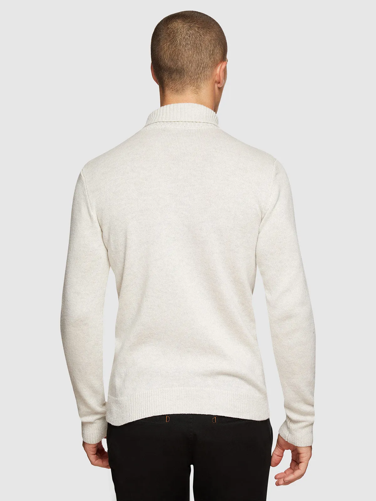 Noah Turtle Neck Knit