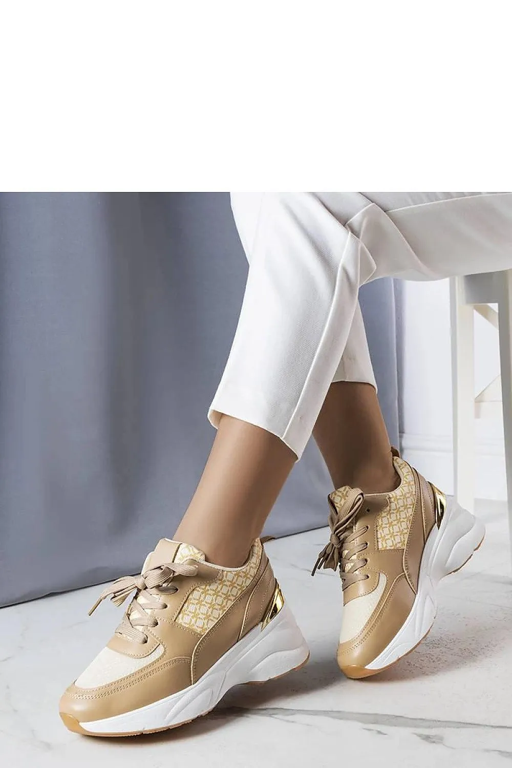 Sneakers model 207987 Solea