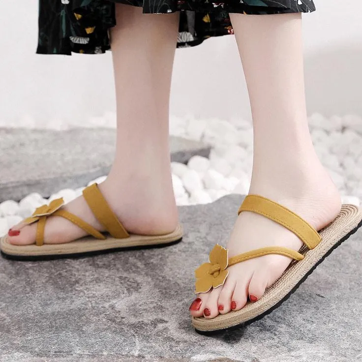 Telly Thong Flip Flops Flower Decor Slippers