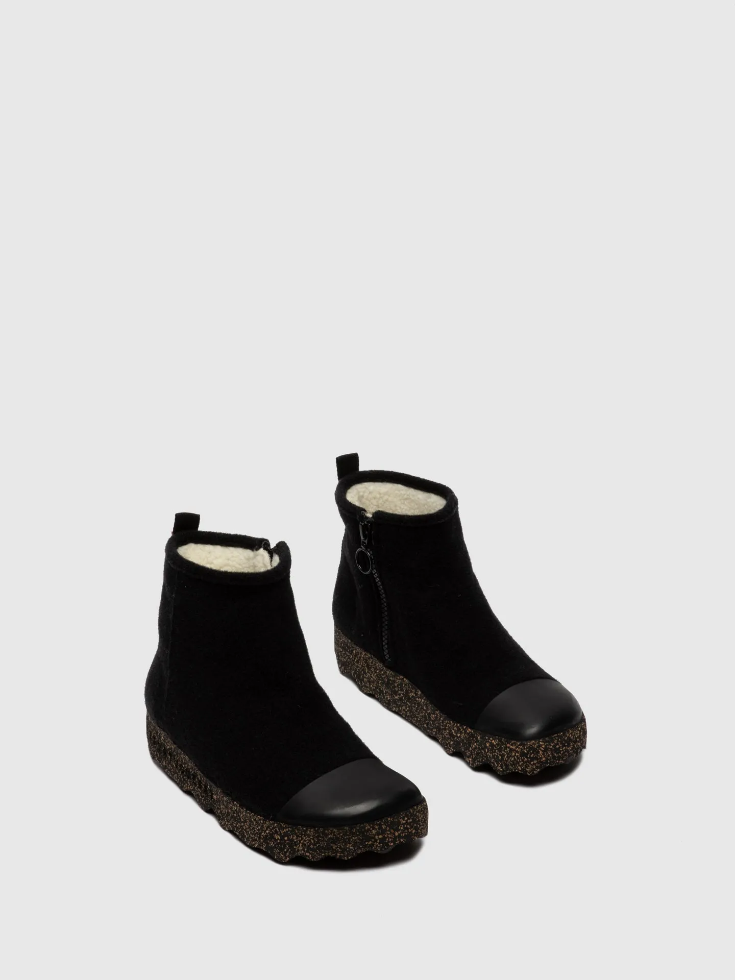 Zip Up Boots COSY Black
